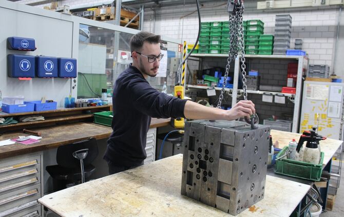 Jonas Bieg Föhl Azubi