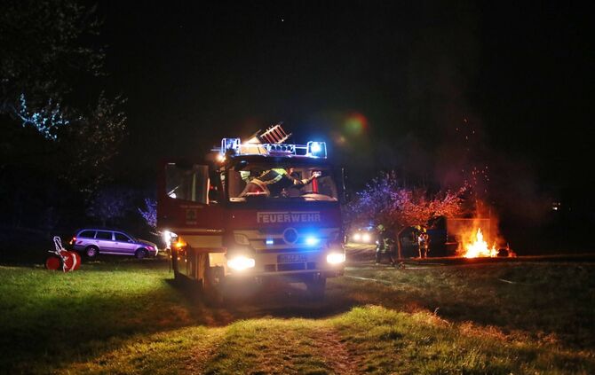 Feuerwehreinsatz: Grillfeuer nicht richtig abgelöscht_1