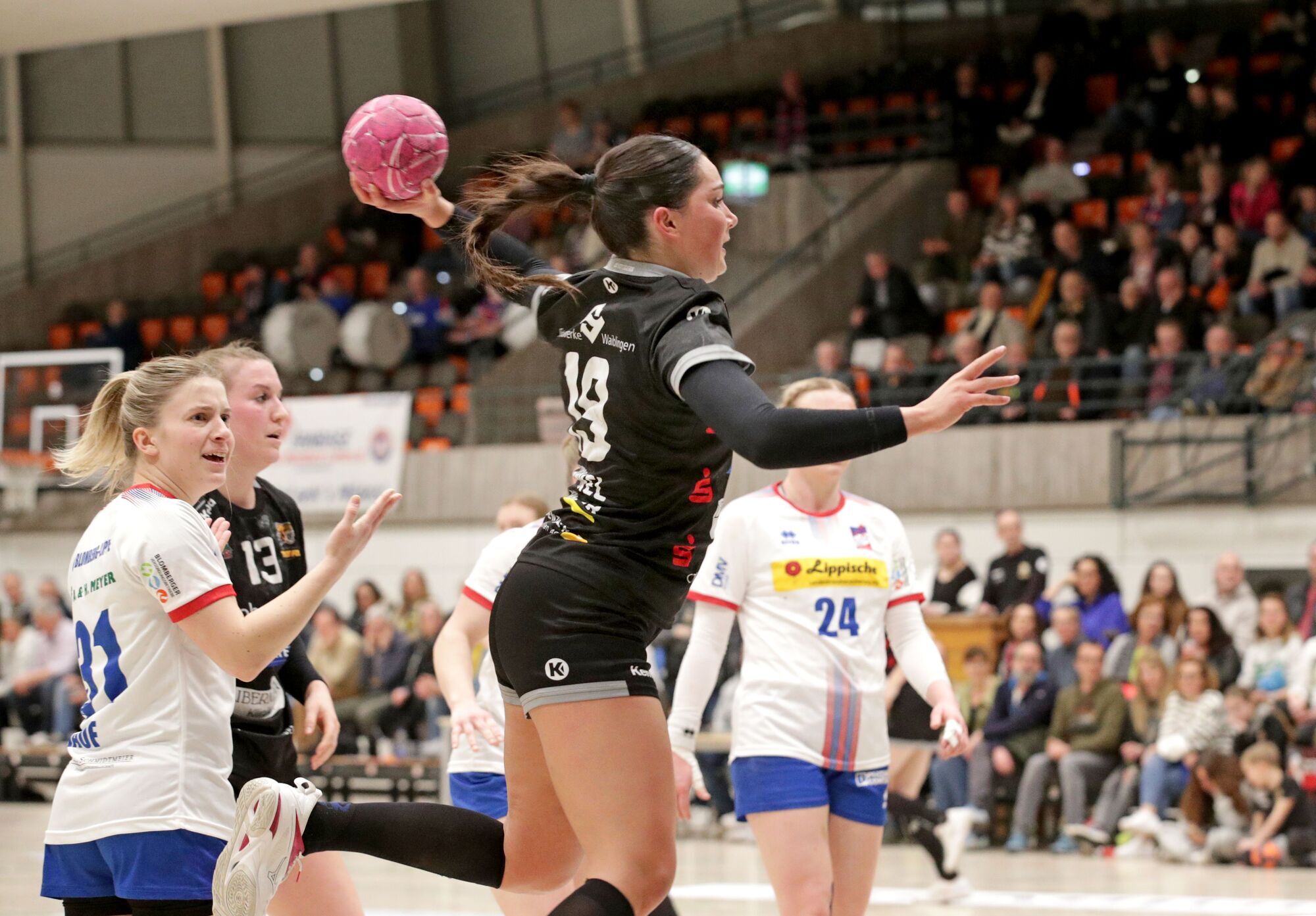 Handballerinnen des VfL Waiblingen siegen mit Einsatz und viel Routine ...