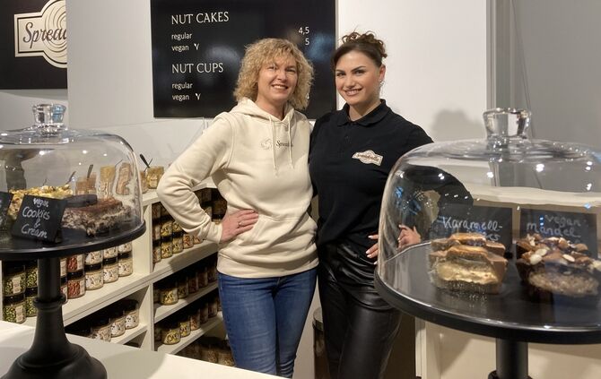 Lara Nocella im Pop-Up-Store "Spreadcella".