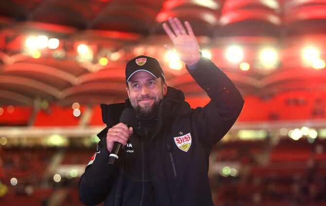 Fußball VfB Stuttgart vs. FC Augsburg
