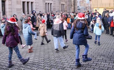 Advent_Zumba