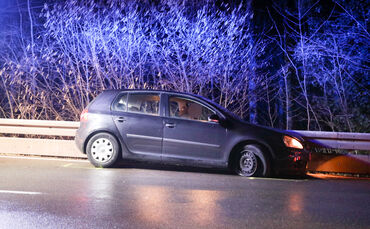 Unfall auf der B14 - Bild 01_0