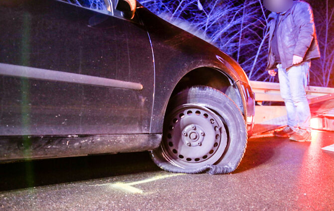 Unfall auf der B14 - Bild 03_3