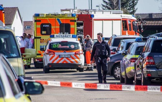 Drei Leichen in Wohnhaus gefunden