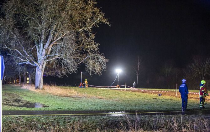 UPDATE Polizei O-Ton: SpaziergÃ¤nger findet totes Baby auf Feld:_0