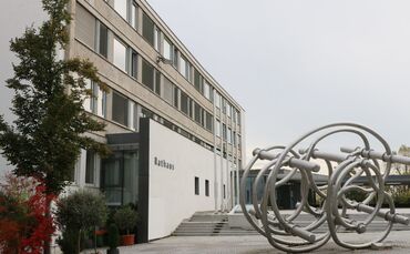 rathaus waiblingen symbol symbolbild symbolfoto
