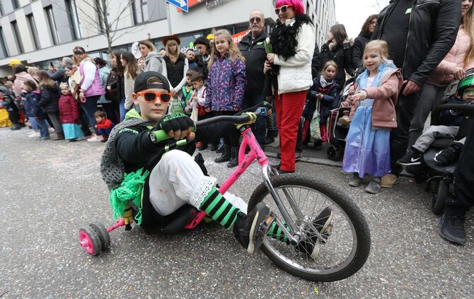 Faschingsumzug - Bild 39_38