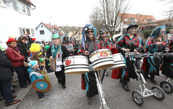 Faschingsumzug - Bild 44_43