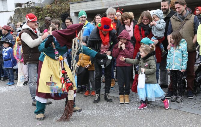 Faschingsumzug - Bild 57_56