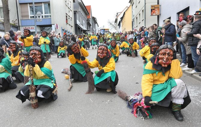 Faschingsumzug - Bild 65_64