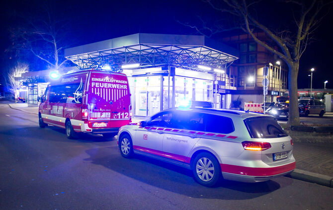 Brand an Regionalzug im Bahnhof Waiblingen - Bild 03_3
