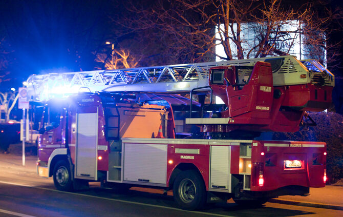 Brand an Regionalzug im Bahnhof Waiblingen - Bild 06_6