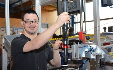 1d5ab6e3-c1f3-42c7-953c-a5e8fe244bdb.jpg_0