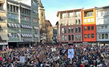 stuttgart demo rathaus protest demonstration rechts rechtsextremismus afd