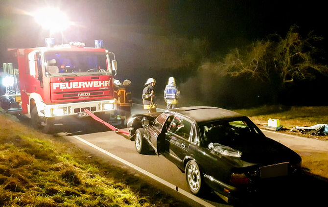 Mehrere Personen bei Frontalzusammenstoß verletzt - Bild 12_4