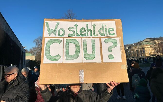 cdu demo suttgart rechtsextremismus protest demonstration afd schild