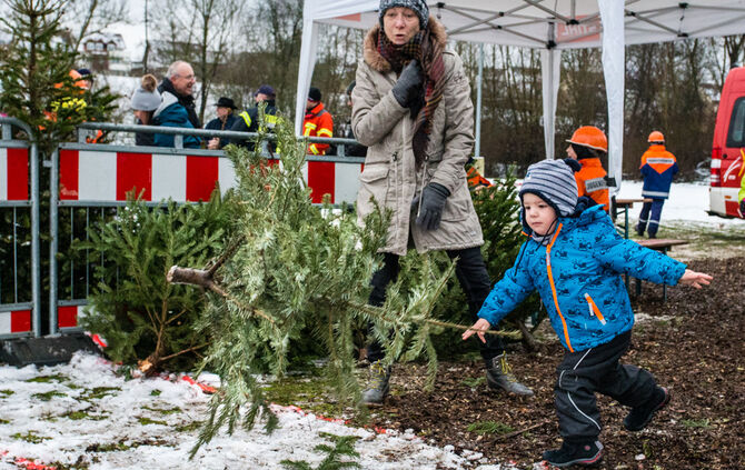 Christbaumweitwurf in Schwaikheim_27