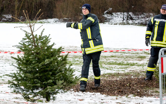Christbaumweitwurf in Schwaikheim_30