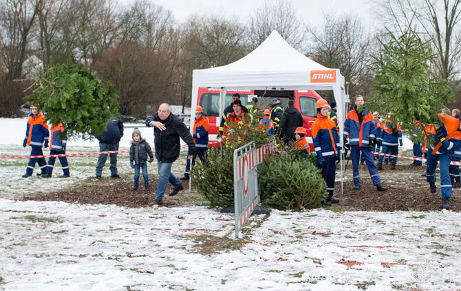 Christbaumweitwurf in Schwaikheim_38
