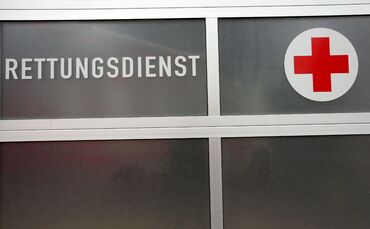 Rettung Unfall Rettungsdienst Symbol Symbolbild symbolfoto