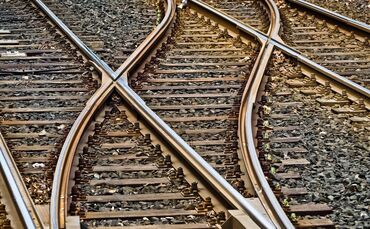 Bahngleise Bahngleis Gleis Gleise schienen weiche Symbol symbolbild symbolfoto