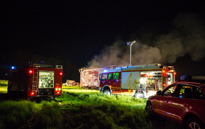 Scheune mit Heu brannte - Bild 07_8
