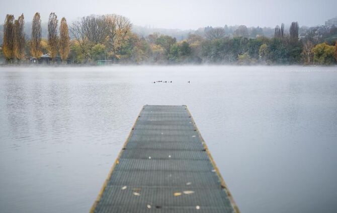 Nebelschwaden am Max-Eyth-See