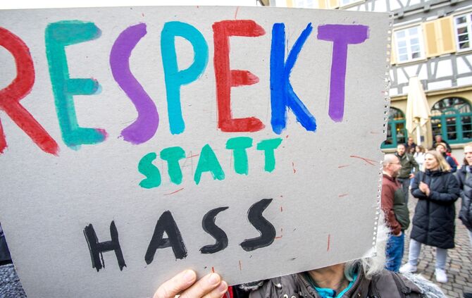 Demonstration für Toleranz und Vielfalt, Marktplatz Winnenden, 10.2.2024.