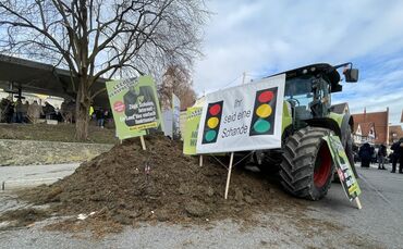Politischer Aschermittwoch - Grüne - Bauernproteste