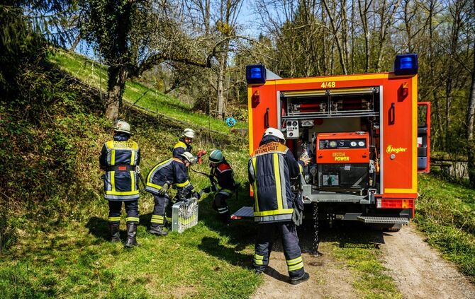 Feuerwehr Feuer Brand Weinstadt Baach_6