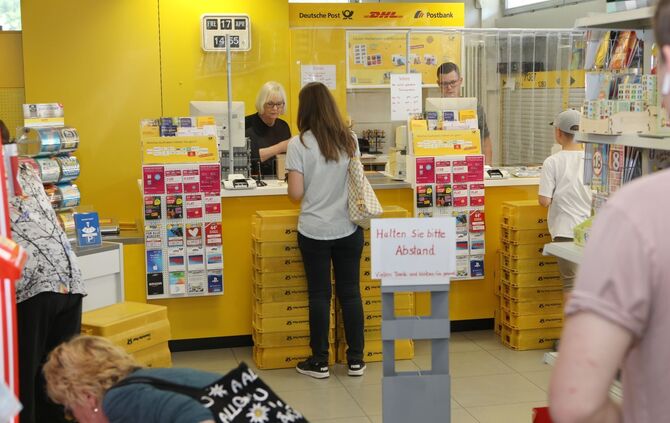 Der große Ansturm auf die Post_0