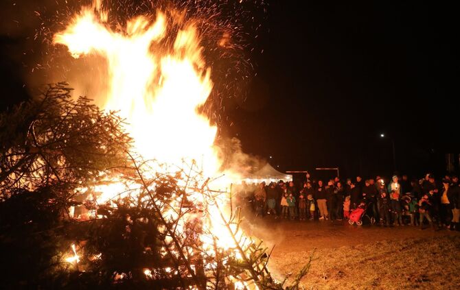 Funkenflug in den Nachthimmel, Lichterlohfest_0