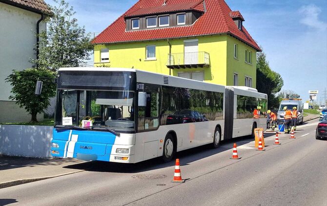 bus feuerwehr polizei winnenden schienenersatzverkehr ersatzverkehr