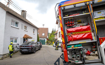 Feuerwehreinsatz, Weinsteige, Winnenden-Hanweiler, 15.04.2024.