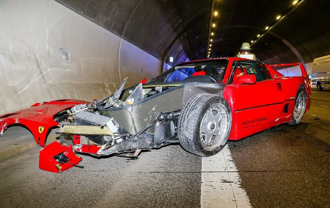 VU Ferrari Engelbergtunnel - 21.04.2024 - 001