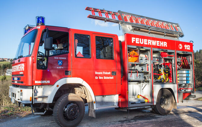 Tödlicher Unfall Althütte Baum geprallt_6
