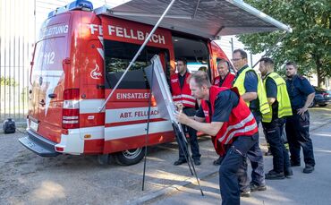 Gemeinsame Übung der Feuerwehren Fellbach, WN-Hgenach und Stuttgart-Sommerrain: Waldbrand bei Fellbach-Oeffingen, 14.07.2023.