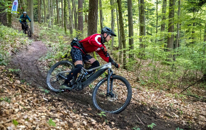 Neue legale Trails für Mountainbiker im Wald eingeweiht, Rudersberg, 08.05.2024.
