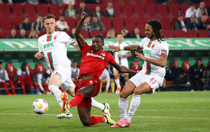 Fußball Bundesliga FC Augsburg vs. VfB Stuttgart
