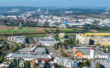 Luftbild: Wasserturm, Obi, Dehner, etc. Waiblingen, 26.09.2023.