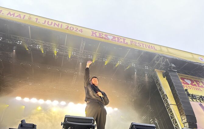 Montez auf dem Kessel Festival 2024.