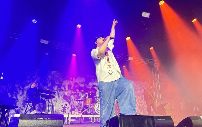 Majan spiele beim Kessel Festival auf der neuen Palastzeltbühne.