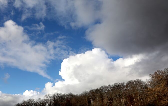 Symbolfotowetterwolken