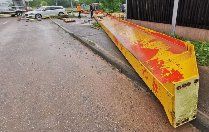 Stahlträger Hochwasser