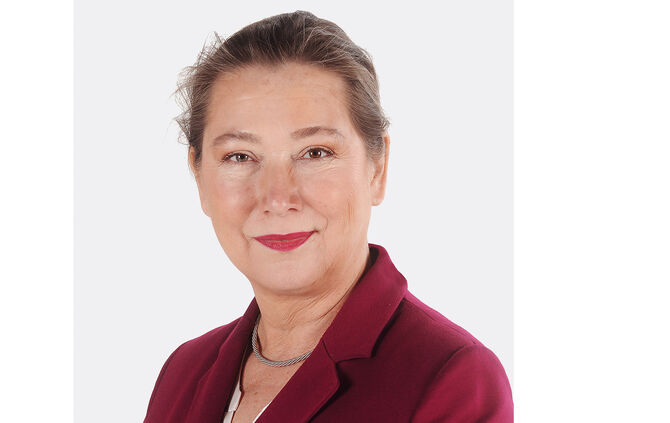 Julia Goll