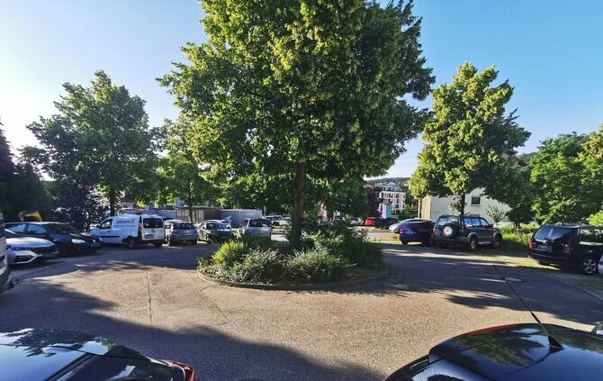 Parkplatz Bereich  Fichtenstraße
