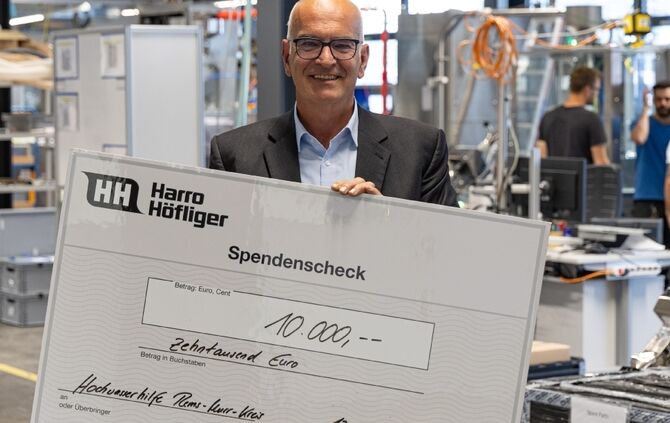 Spende für Hochwasser Opfer