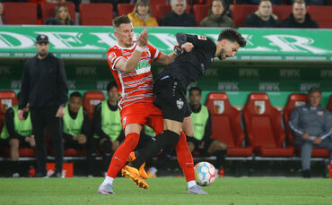 Fußball FC Augsburg vs. VfB Stuttgart