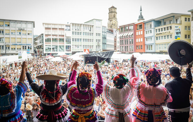 20. Sommerfestivals der Kulturen auf dem Stuttgarter Marktplatz